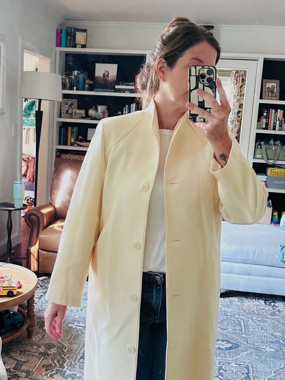 Classic Women's Cream Single-Breasted Coat